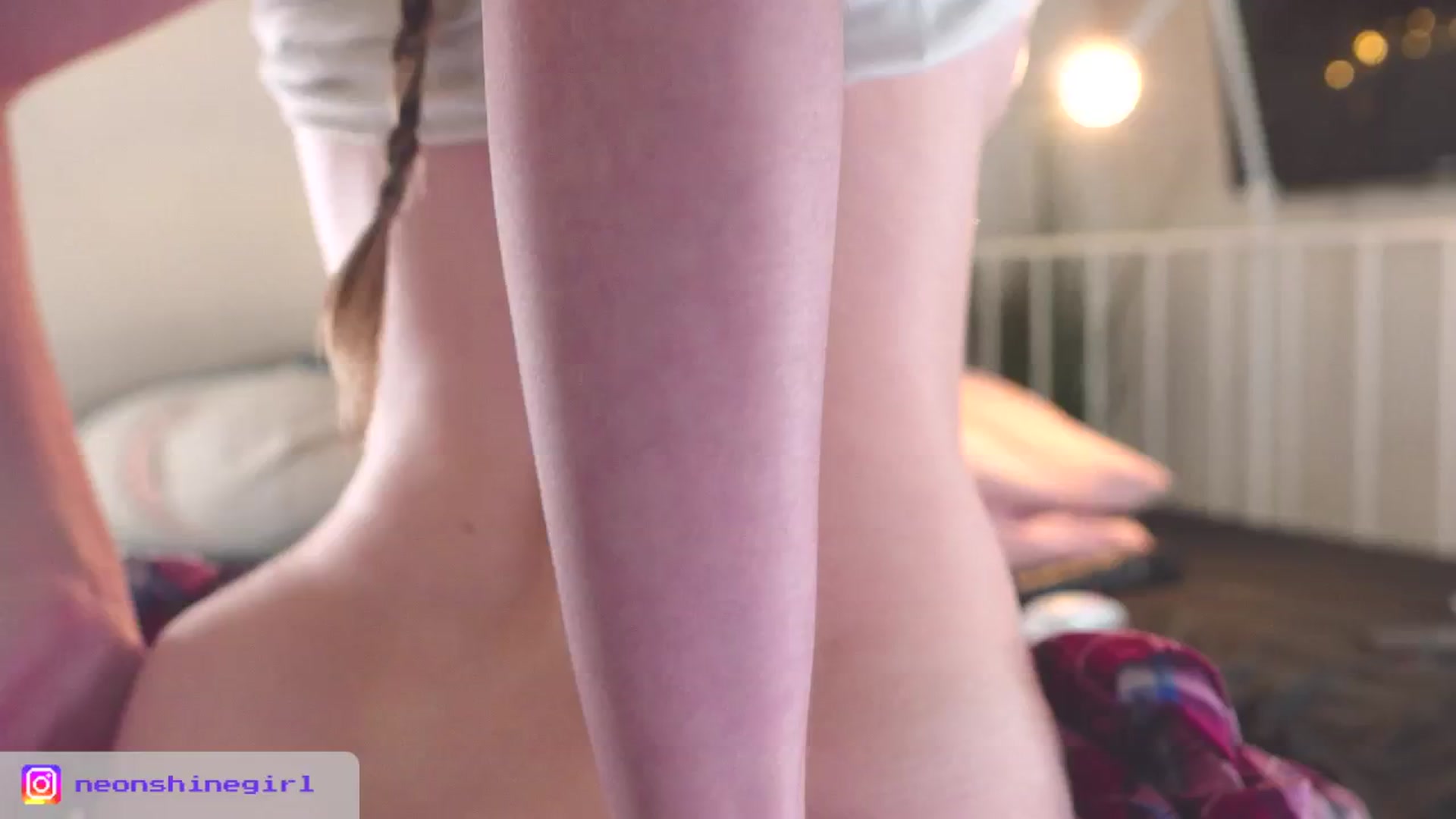 Gallery image thumbnail from NeonShine's myfreecams stream on, 12/29/2025, 12:24 image 2 of 20