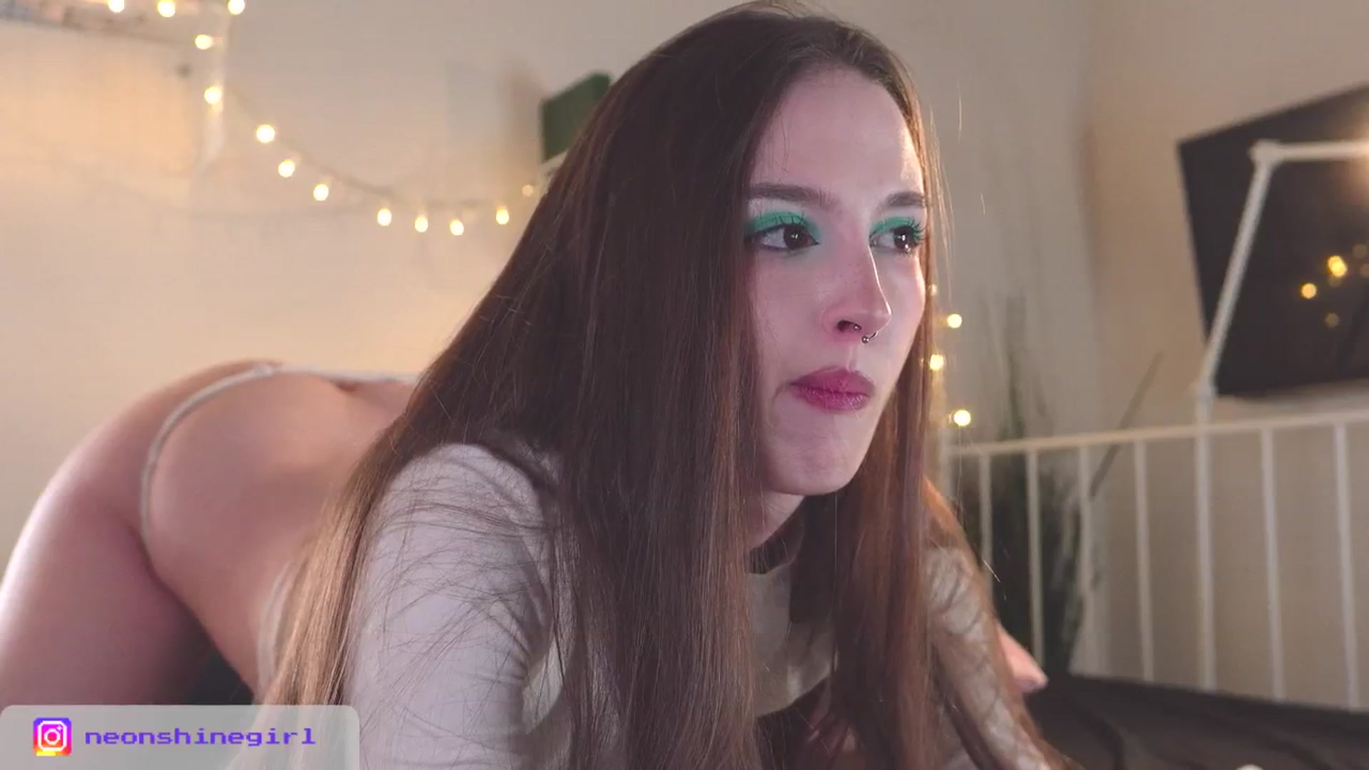 Gallery image thumbnail from NeonShine's myfreecams stream on, 02/22/2026, 13:19 image 18 of 20