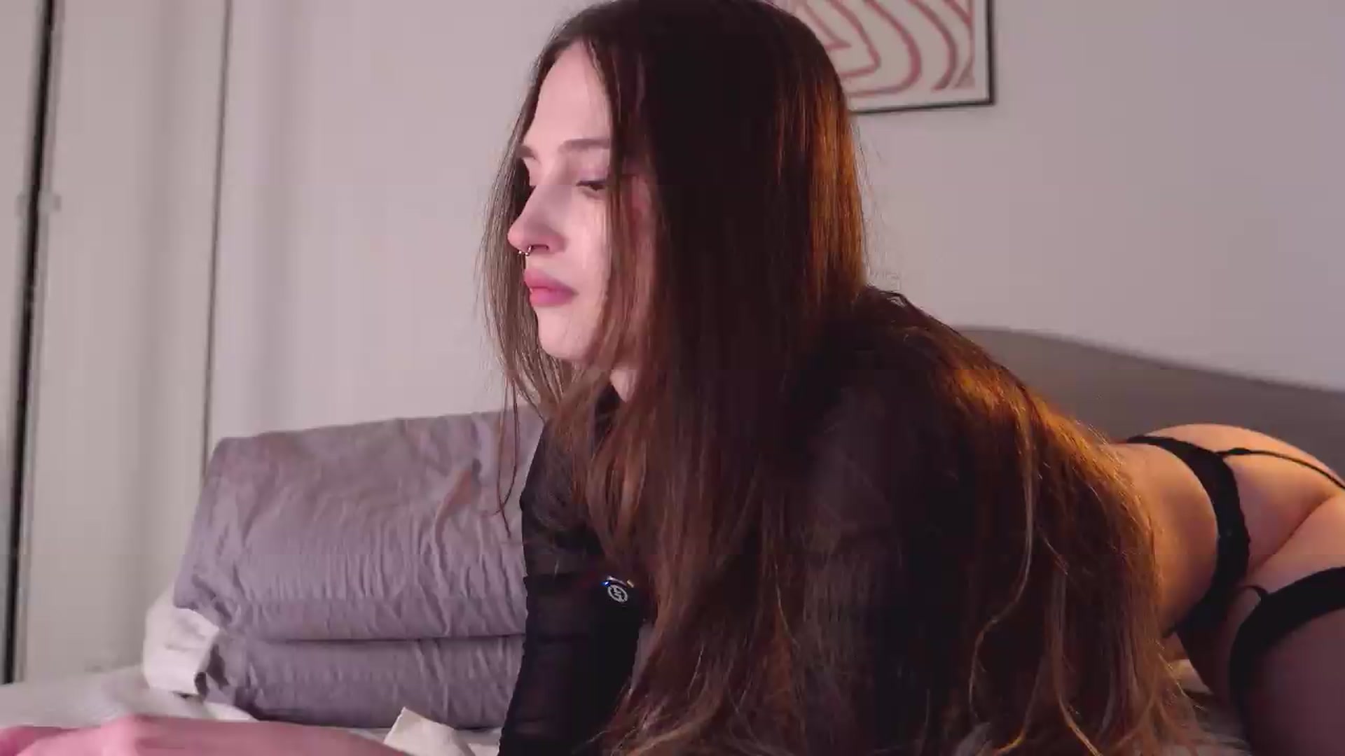 Gallery image thumbnail from NeonShine's myfreecams stream on, 05/10/2026, 15:42 image 8 of 20