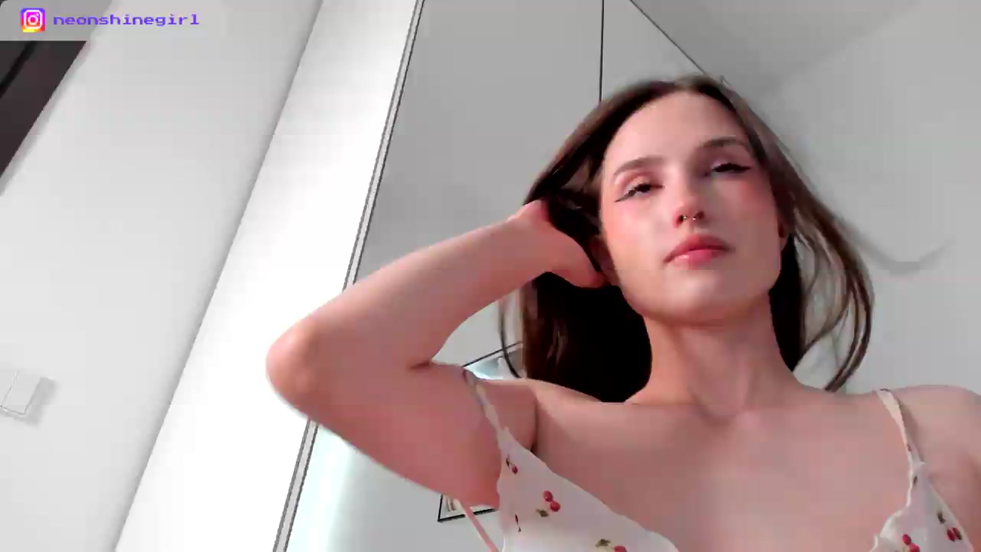 Gallery image thumbnail from NeonShine's myfreecams stream on, 07/01/2026, 15:58 image 1 of 20