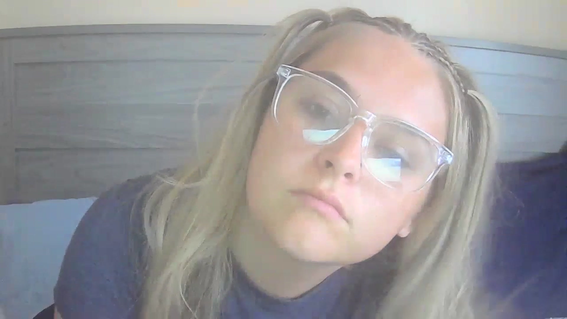 Gallery image thumbnail from Neonmoon19's myfreecams stream on, 07/20/2023, 16:53 image 9 of 20