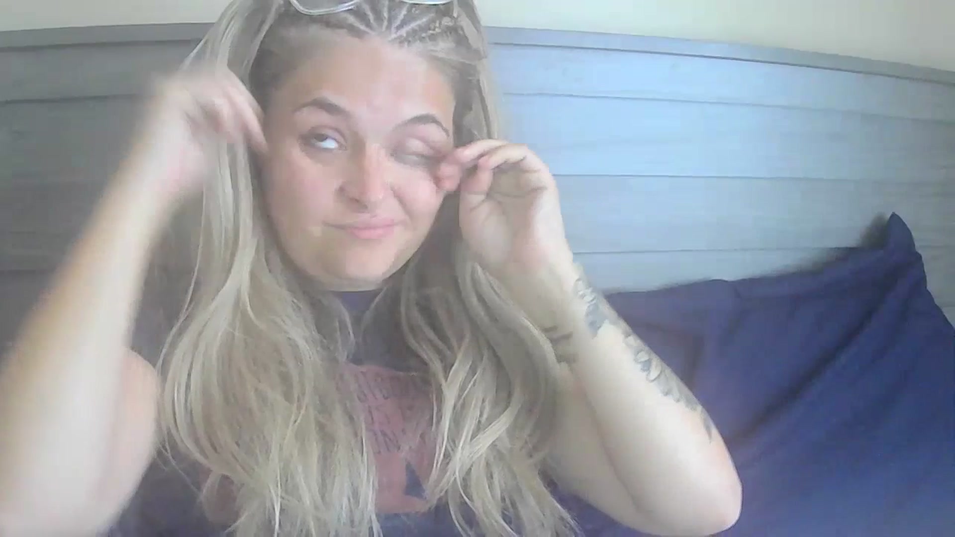 Gallery image thumbnail from Neonmoon19's myfreecams stream on, 07/20/2023, 16:53 image 18 of 20