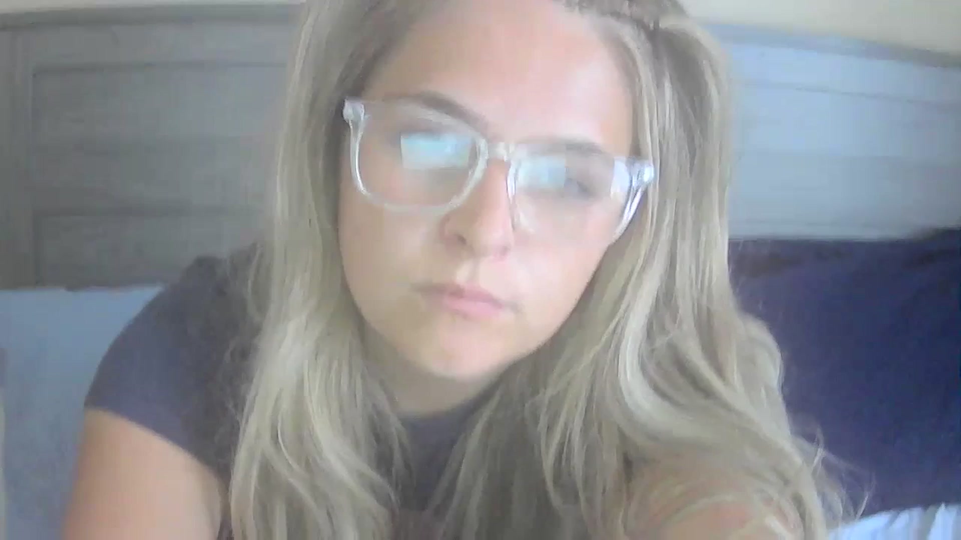 Gallery image thumbnail from Neonmoon19's myfreecams stream on, 07/20/2023, 16:53 image 4 of 20