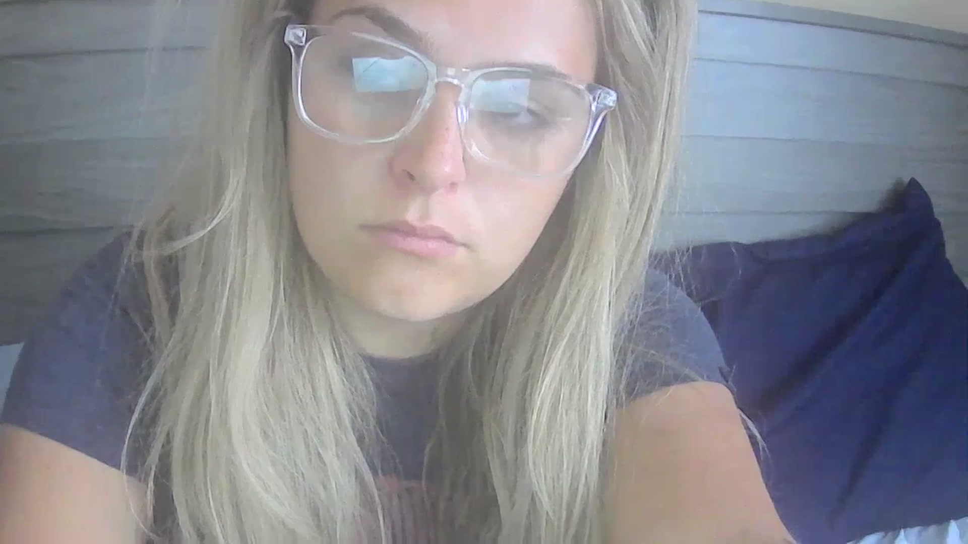 Gallery image thumbnail from Neonmoon19's myfreecams stream on, 07/20/2023, 16:53 image 16 of 20