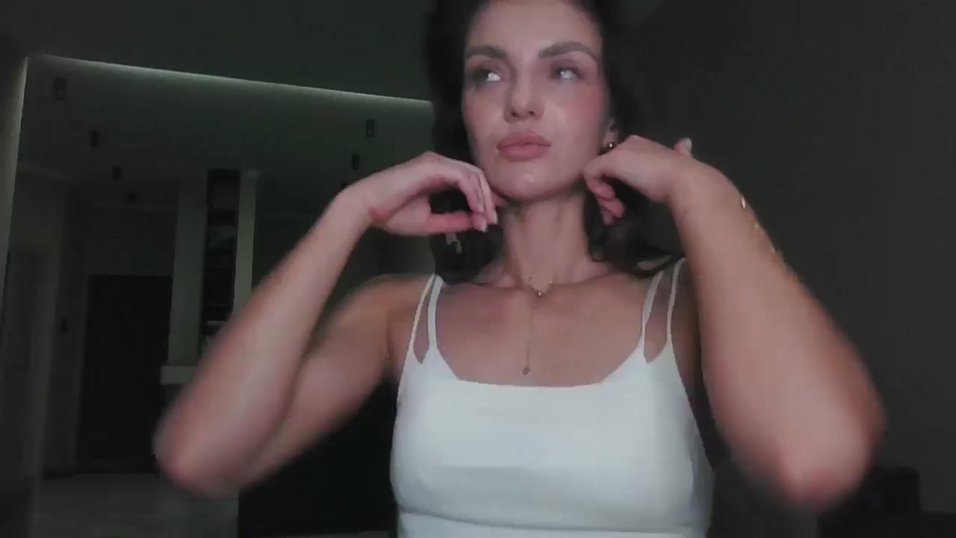 Gallery image thumbnail from Nerdi's myfreecams stream on, 07/07/2025, 24:09 image 9 of 20