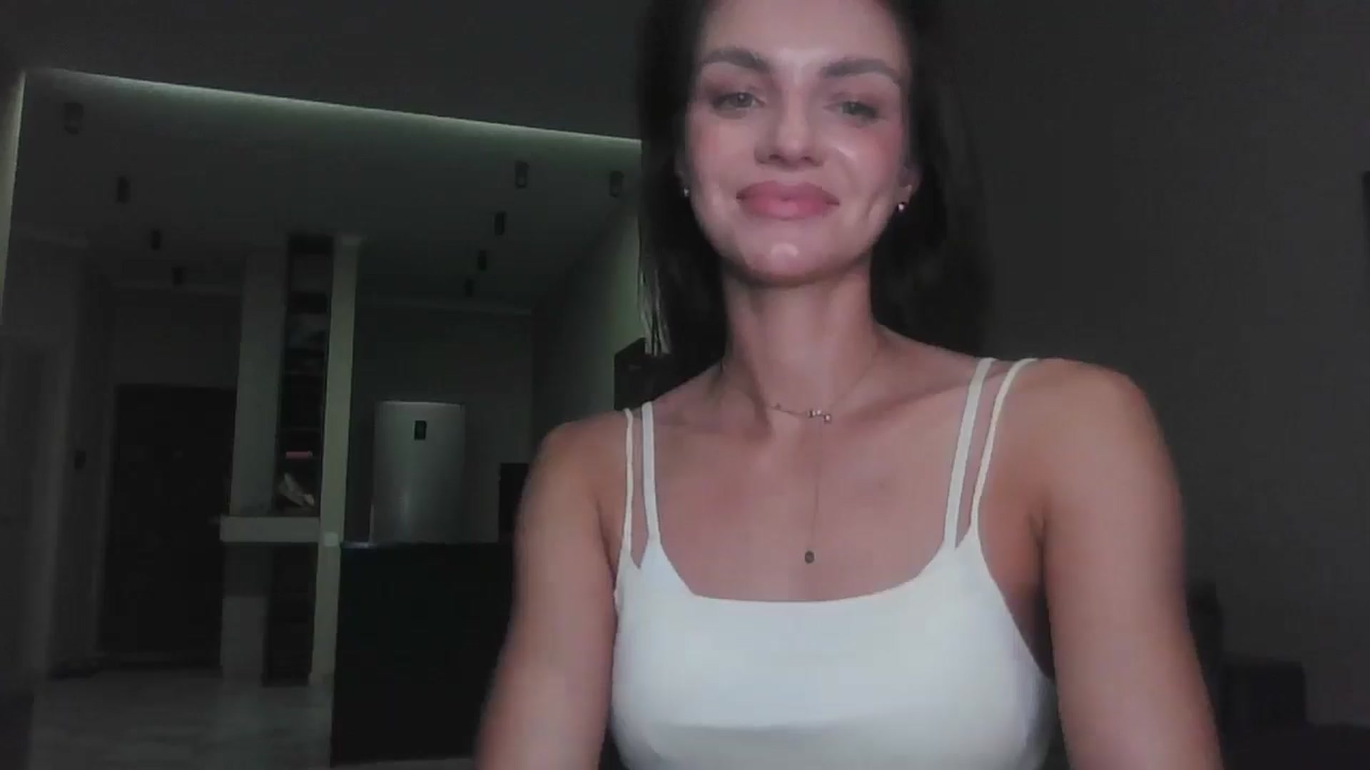 Gallery image thumbnail from Nerdi's myfreecams stream on, 07/07/2025, 24:40 image 16 of 20