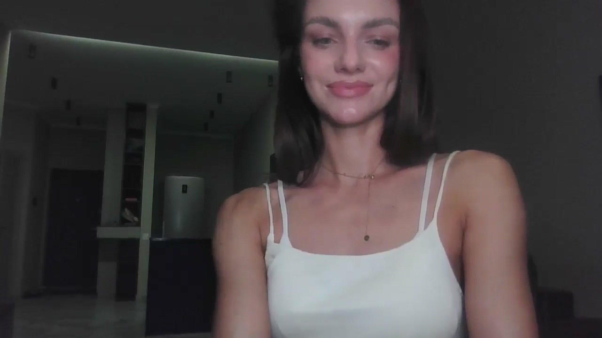 Gallery image thumbnail from Nerdi's myfreecams stream on, 07/07/2025, 24:40 image 11 of 20