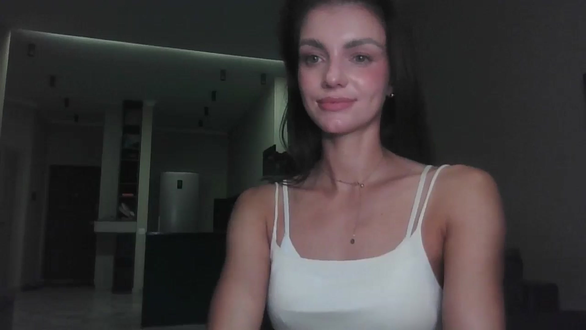 Gallery image thumbnail from Nerdi's myfreecams stream on, 07/07/2025, 24:40 image 15 of 20