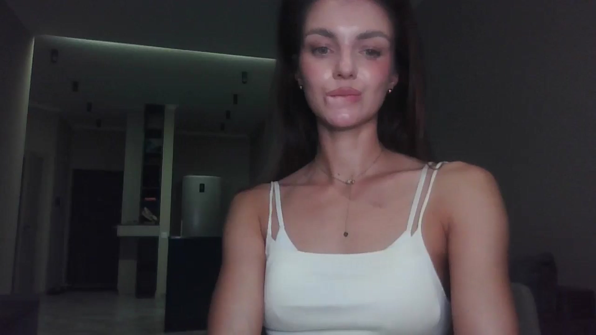 Gallery image thumbnail from Nerdi's myfreecams stream on, 07/07/2025, 01:19 image 14 of 20
