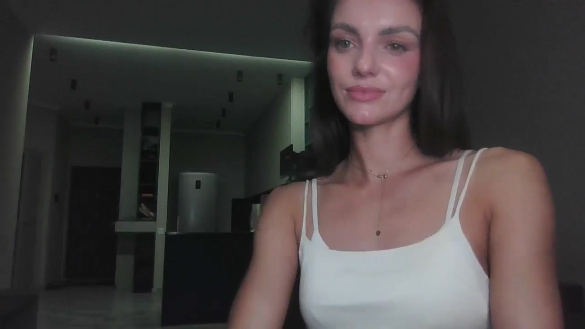 Gallery image thumbnail from Nerdi's myfreecams stream on, 07/07/2025, 01:19 image 5 of 20