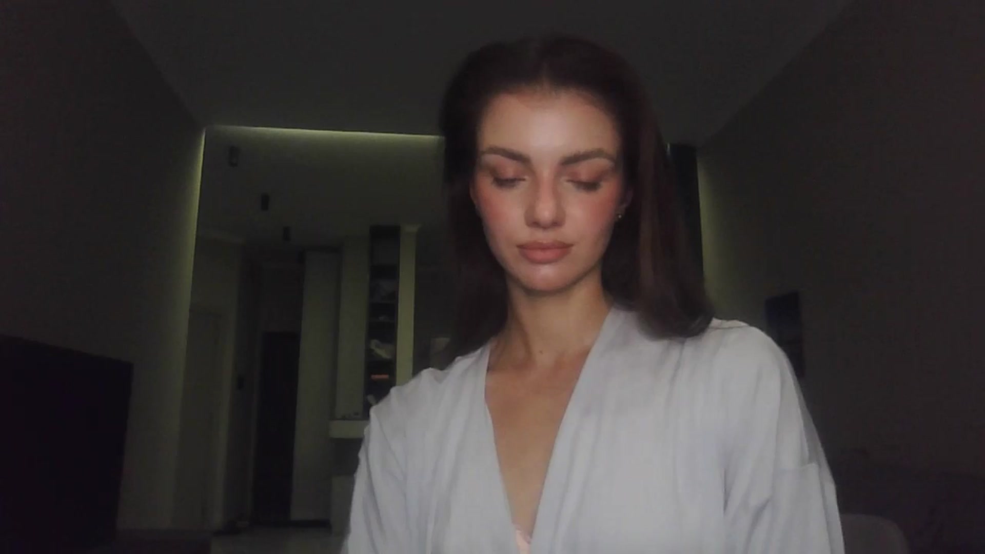 Gallery image thumbnail from Nerdi's myfreecams stream on, 07/08/2025, 23:36 image 3 of 20