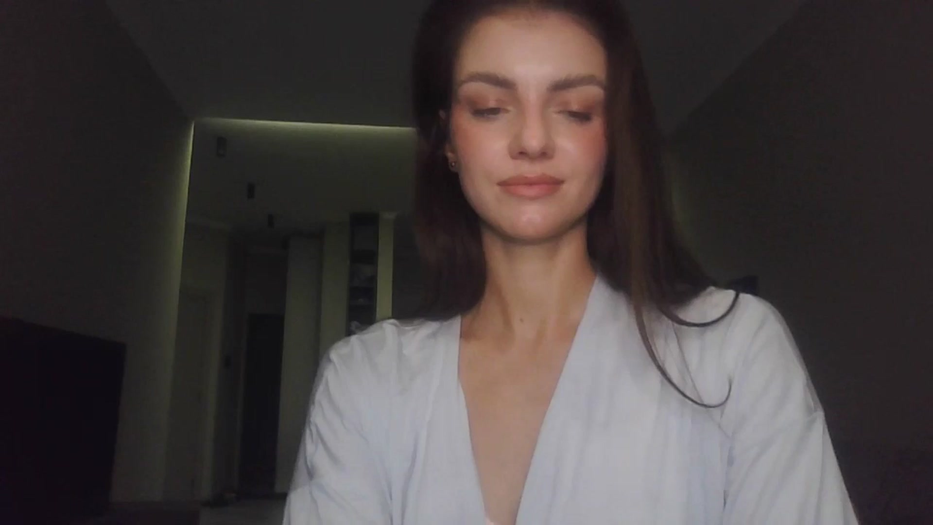 Gallery image thumbnail from Nerdi's myfreecams stream on, 07/08/2025, 23:36 image 1 of 20