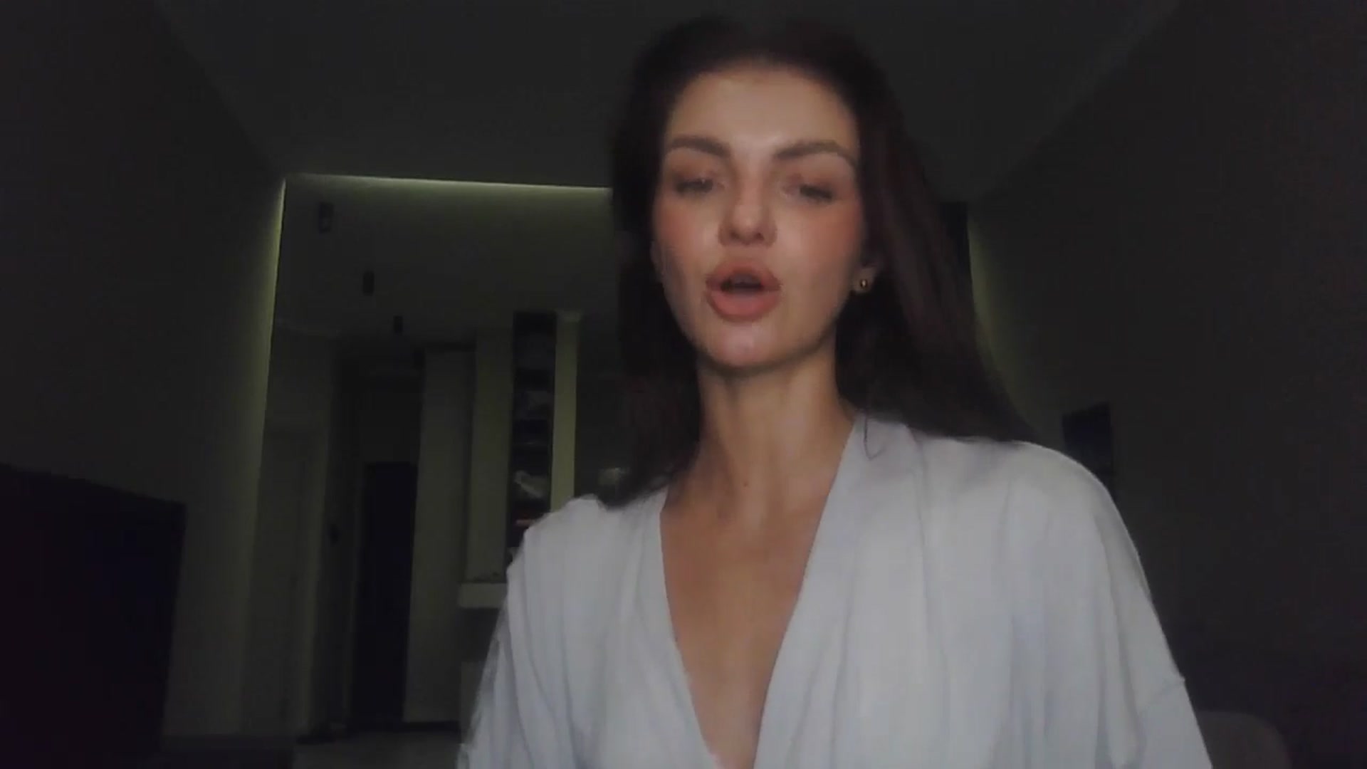 Gallery image thumbnail from Nerdi's myfreecams stream on, 07/08/2025, 23:56 image 17 of 20