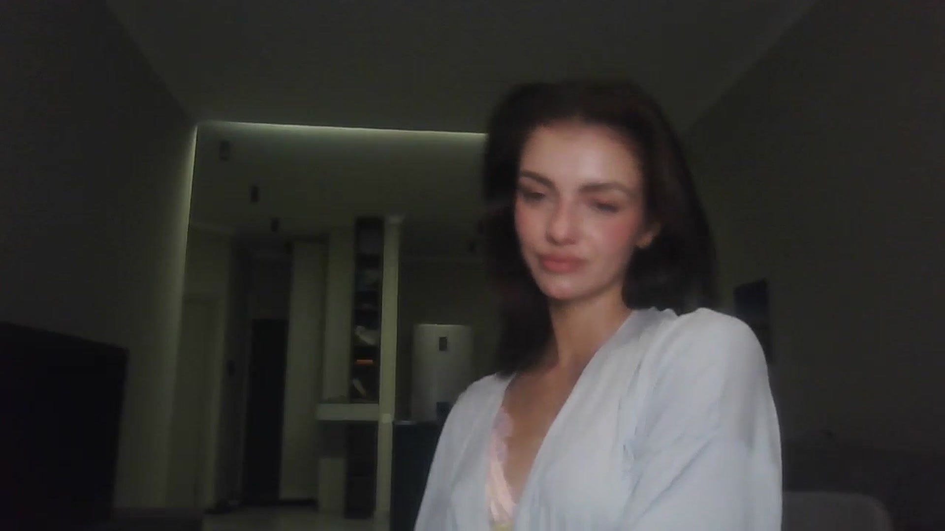 Gallery image thumbnail from Nerdi's myfreecams stream on, 07/08/2025, 23:56 image 11 of 20