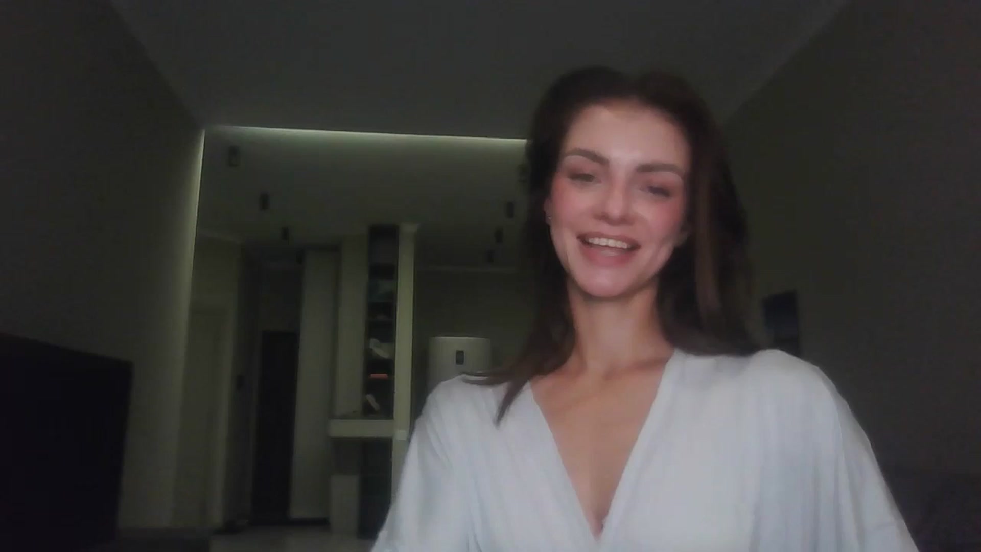 Gallery image thumbnail from Nerdi's myfreecams stream on, 07/08/2025, 23:56 image 4 of 20