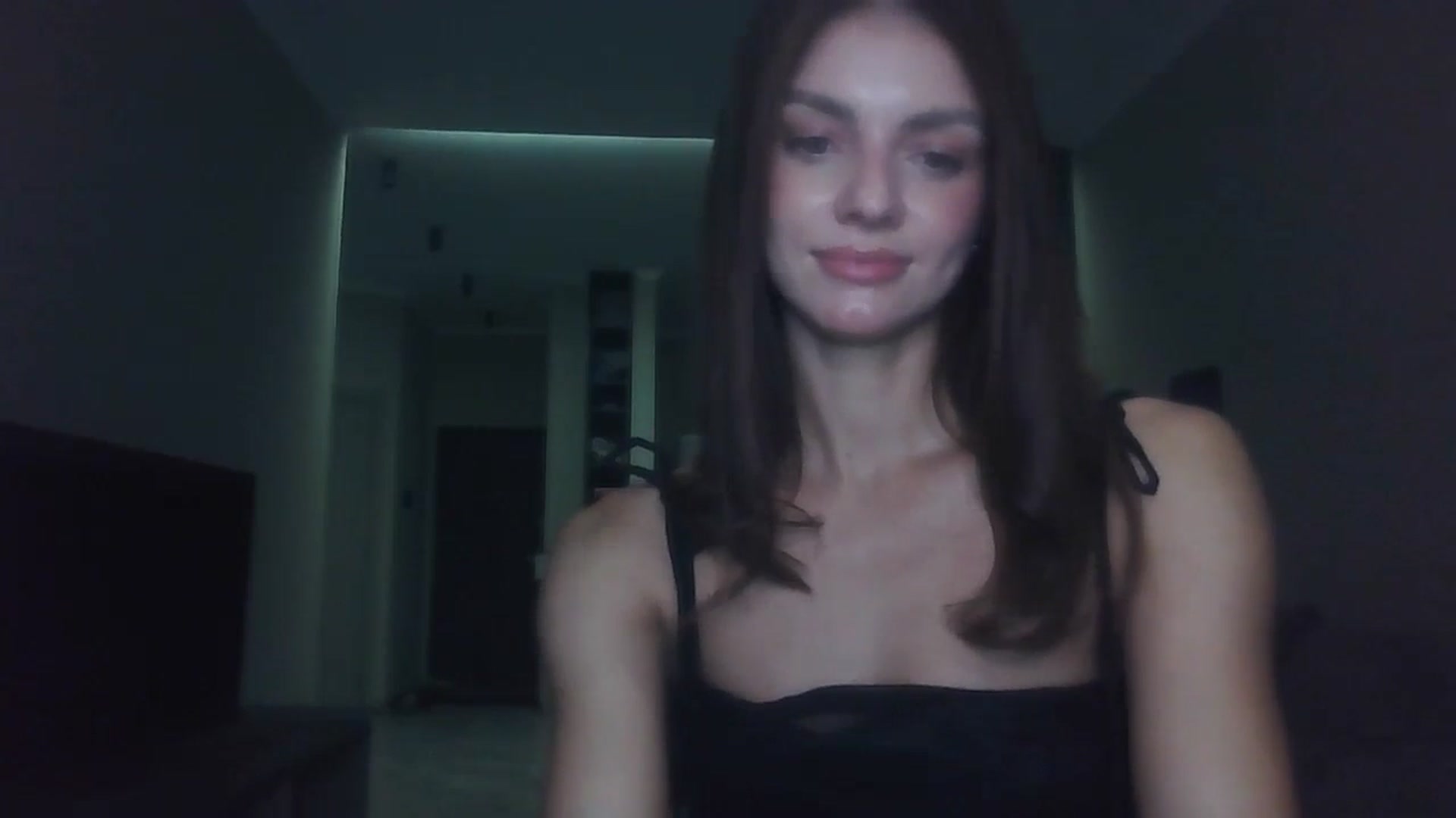 Gallery image thumbnail from Nerdi's myfreecams stream on, 07/11/2025, 24:01 image 11 of 20