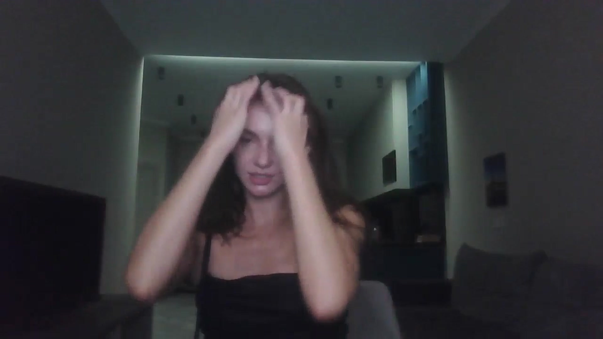 Gallery image thumbnail from Nerdi's myfreecams stream on, 07/11/2025, 24:01 image 10 of 20
