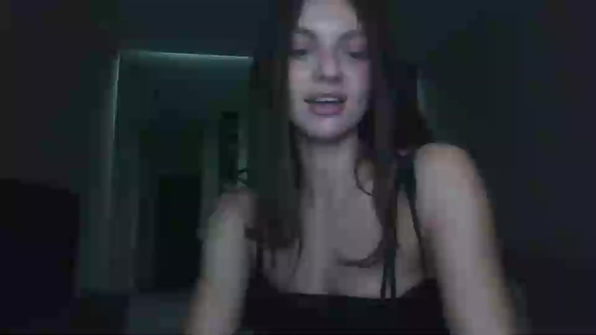 Gallery image thumbnail from Nerdi's myfreecams stream on, 07/11/2025, 01:04 image 17 of 20