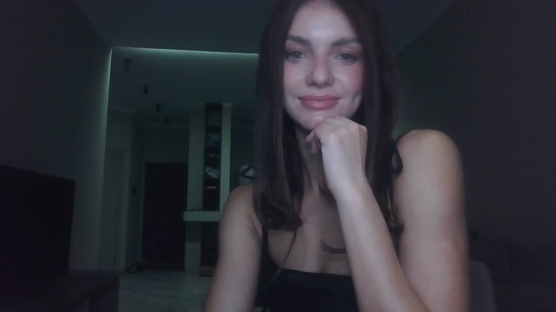 Gallery image thumbnail from Nerdi's myfreecams stream on, 07/11/2025, 01:04 image 15 of 20