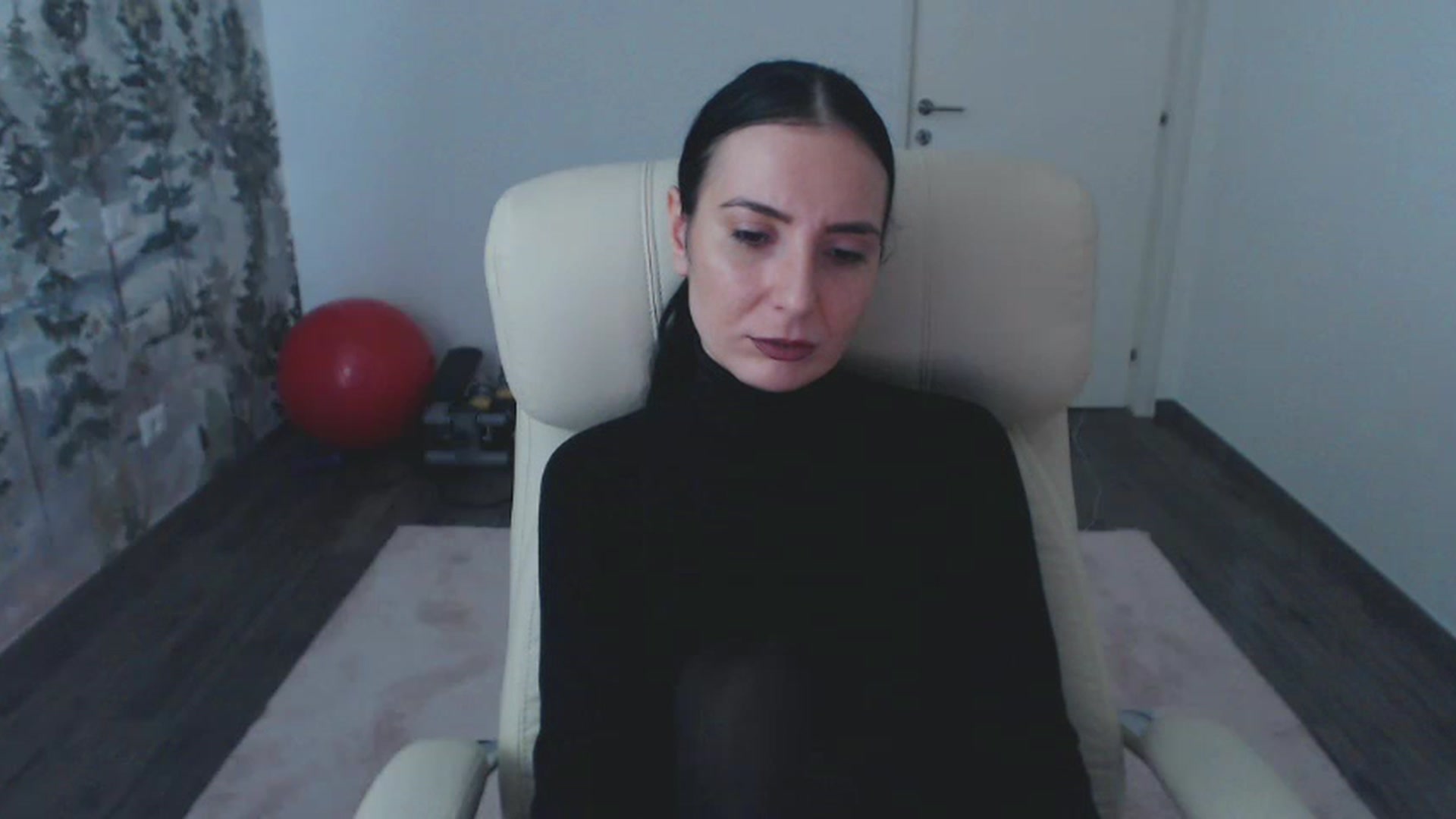 Gallery image thumbnail from NerdyDexter's myfreecams stream on, 12/01/2022, 11:09 image 18 of 20
