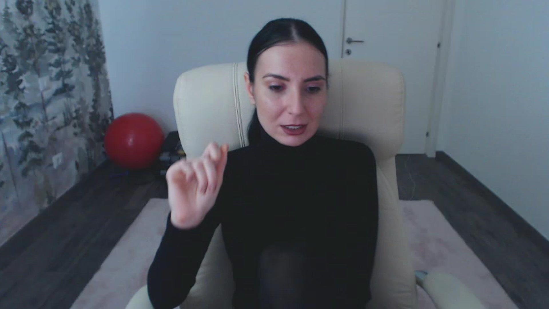 Gallery image thumbnail from NerdyDexter's myfreecams stream on, 12/01/2022, 11:09 image 10 of 20