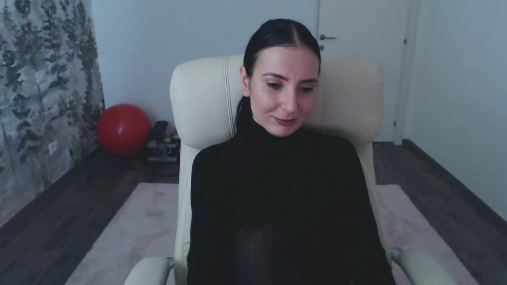 Gallery image thumbnail from NerdyDexter's myfreecams stream on, 12/01/2022, 11:09 image 15 of 20