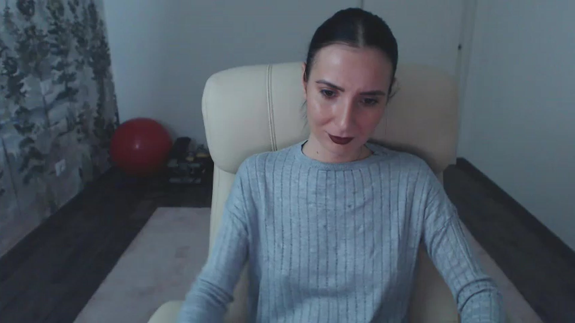 Gallery image thumbnail from NerdyDexter's myfreecams stream on, 12/03/2022, 15:03 image 4 of 20