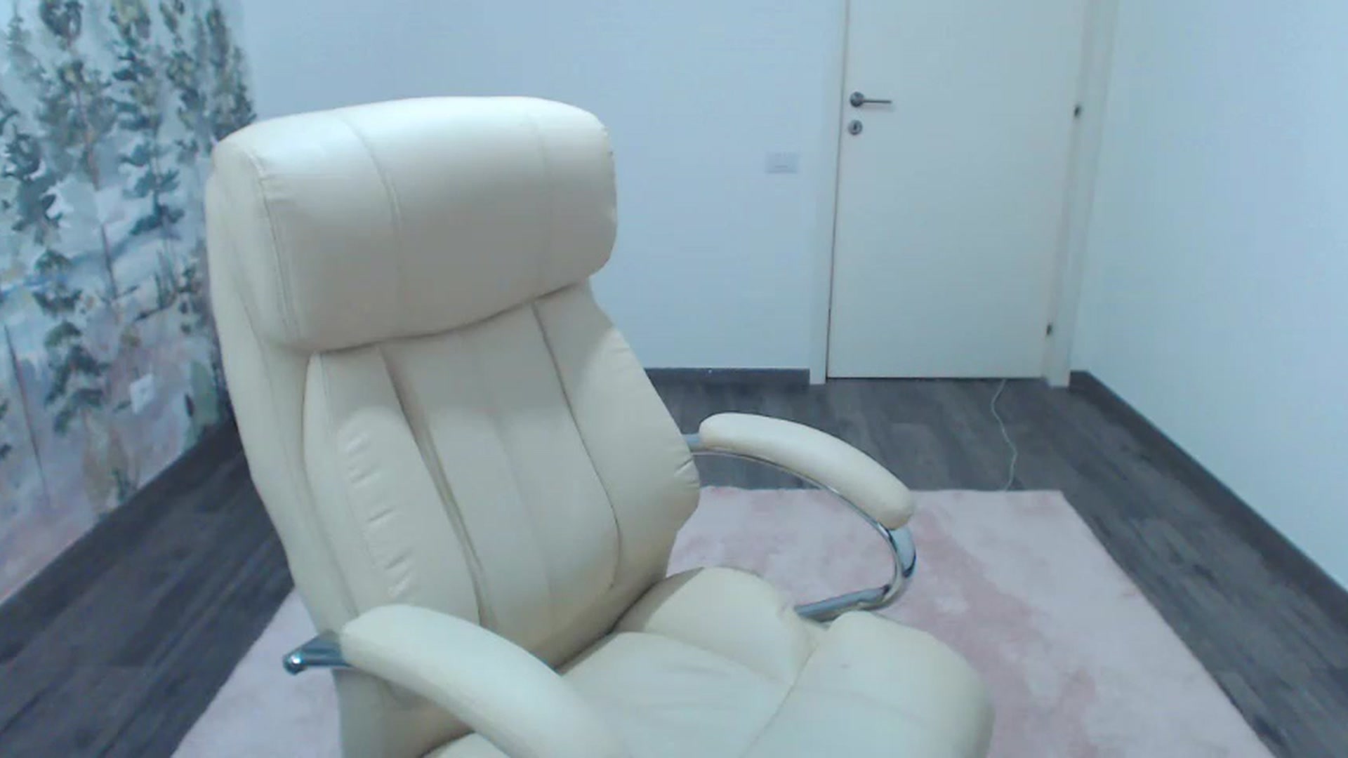 Gallery image thumbnail from NerdyDexter's myfreecams stream on, 12/03/2022, 15:03 image 16 of 20