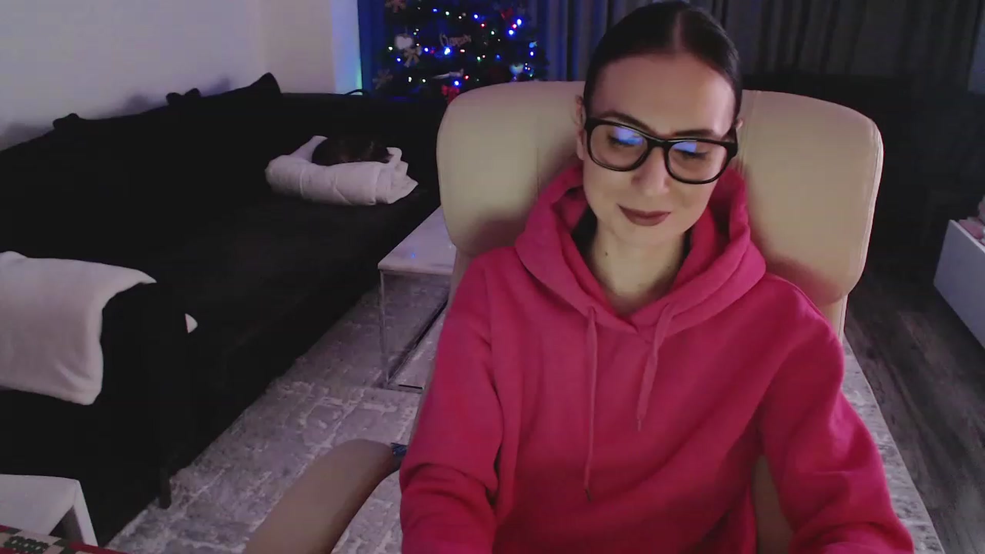 Gallery image thumbnail from NerdyDexter's myfreecams stream on, 12/16/2022, 19:17 image 13 of 20