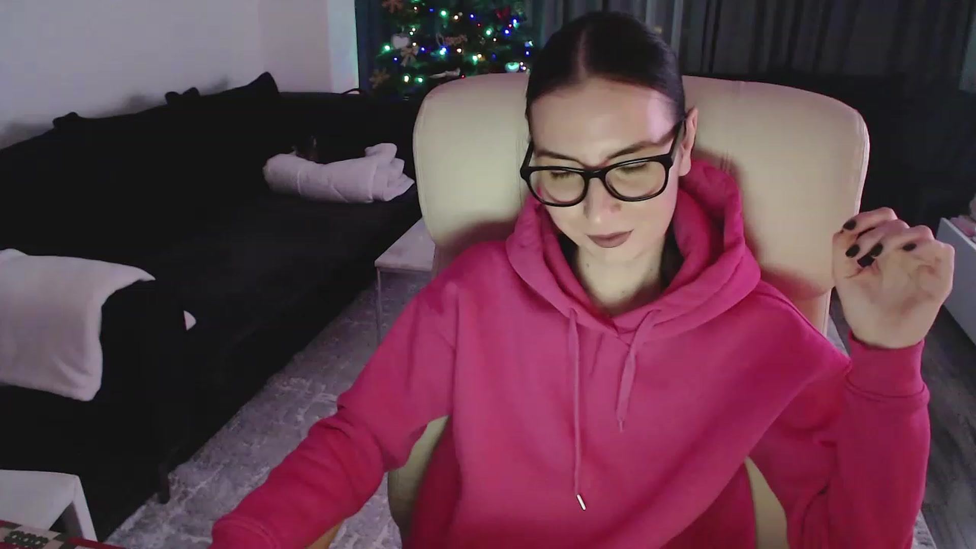 Gallery image thumbnail from NerdyDexter's myfreecams stream on, 12/16/2022, 19:17 image 17 of 20