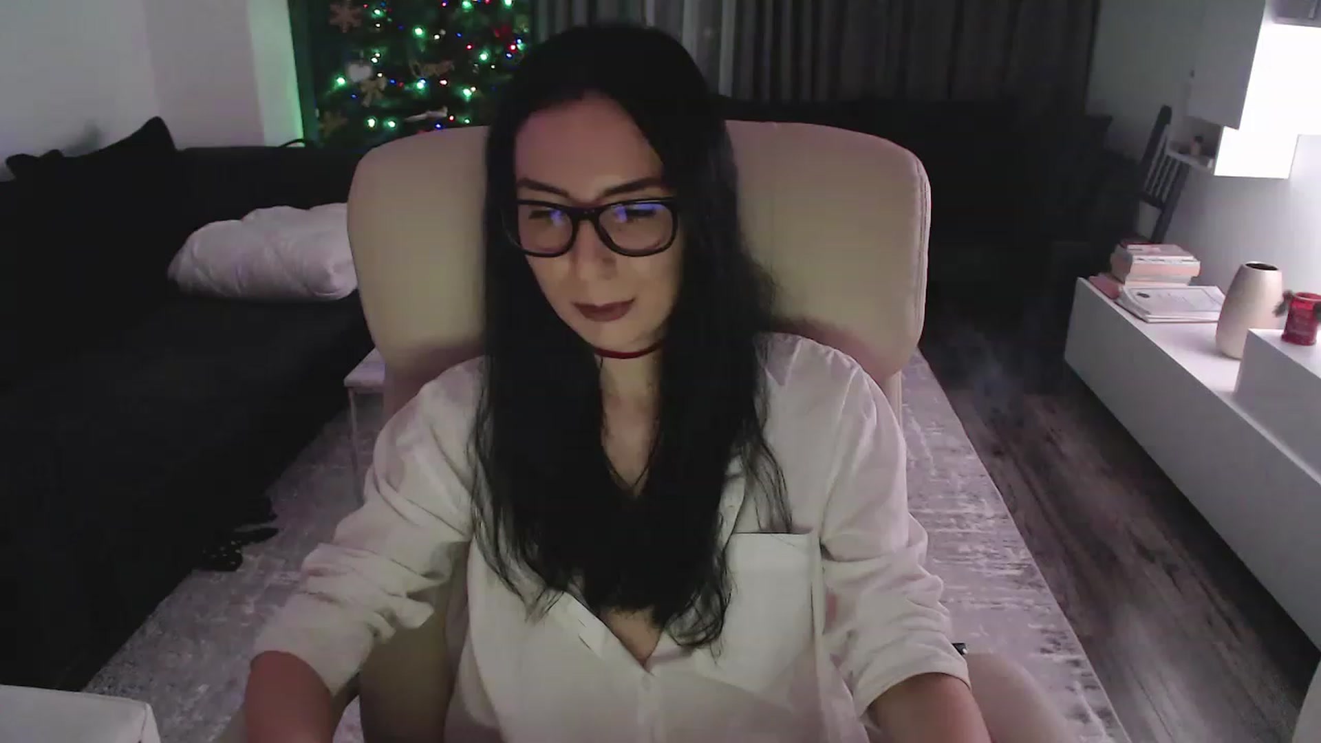 Gallery image thumbnail from NerdyDexter's myfreecams stream on, 12/18/2022, 18:03 image 6 of 20