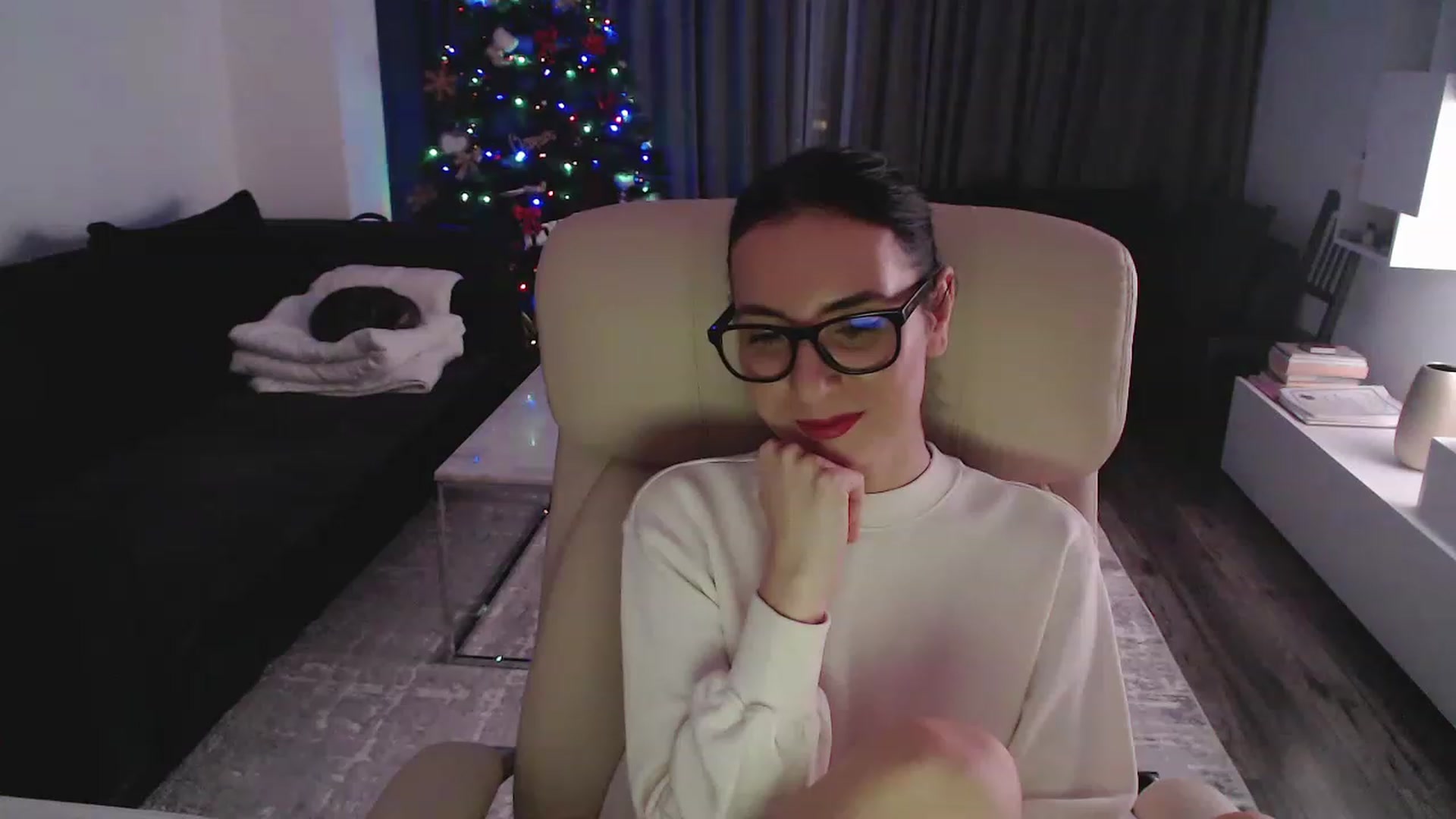 Gallery image thumbnail from NerdyDexter's myfreecams stream on, 12/20/2022, 20:15 image 5 of 20