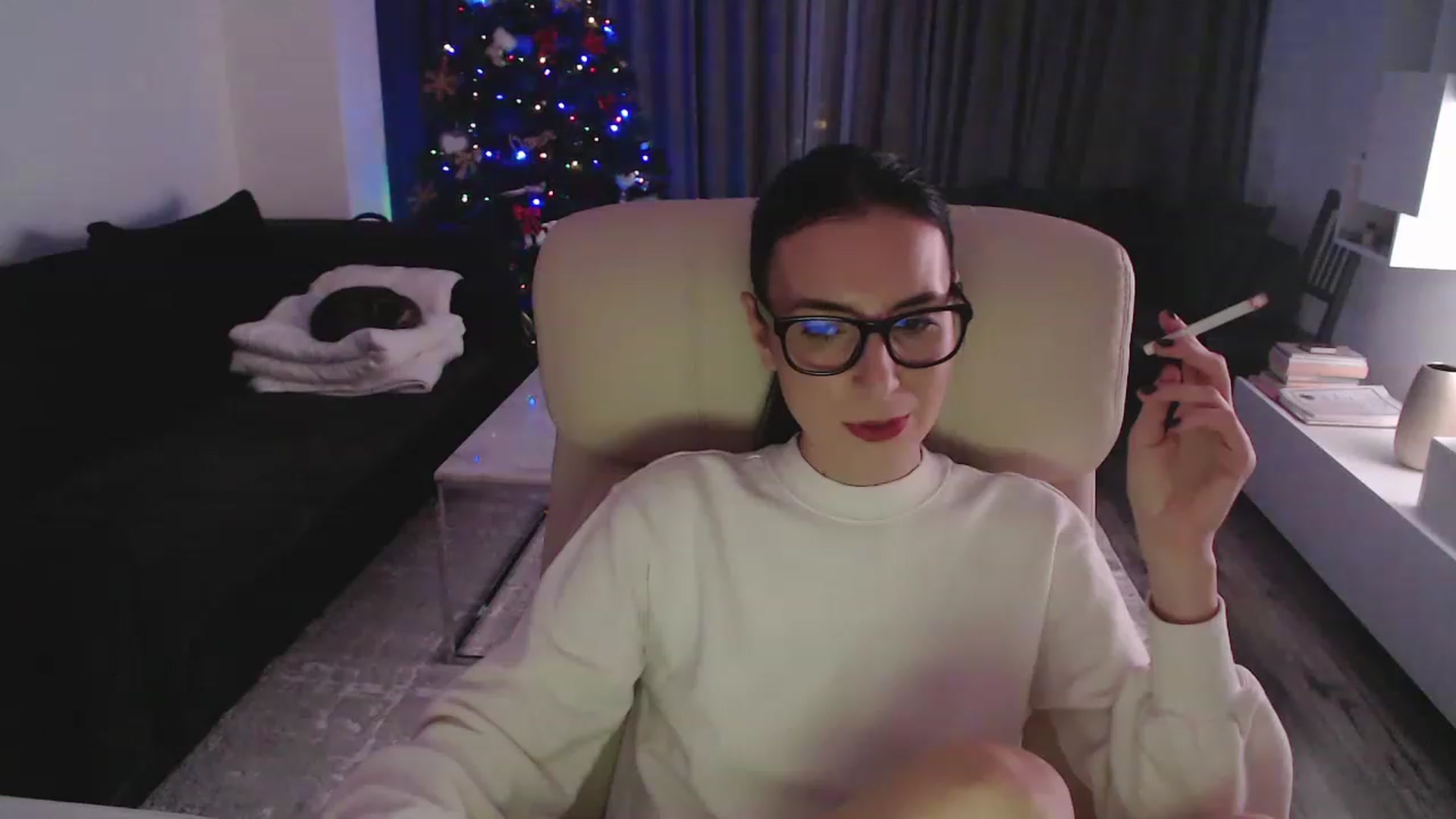 Gallery image thumbnail from NerdyDexter's myfreecams stream on, 12/20/2022, 20:15 image 7 of 20