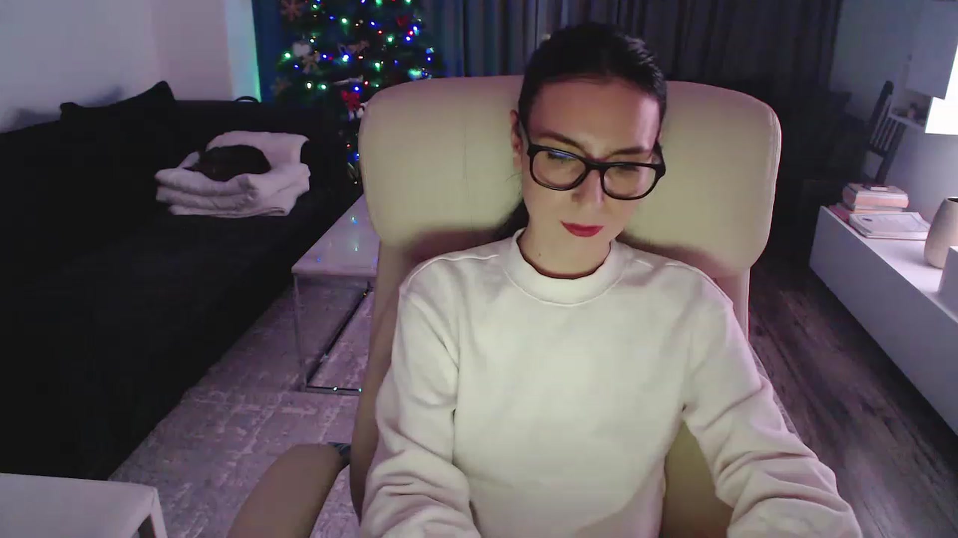 Gallery image thumbnail from NerdyDexter's myfreecams stream on, 12/20/2022, 20:15 image 17 of 20