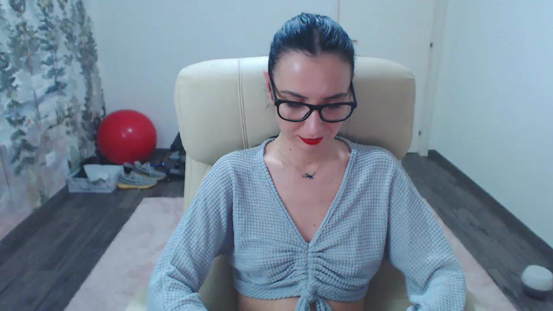 Gallery image thumbnail from NerdyDexter's myfreecams stream on, 12/28/2022, 19:22 image 3 of 20