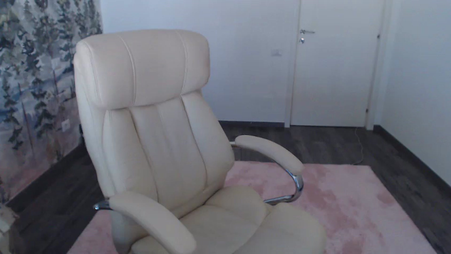 Gallery image thumbnail from NerdyDexter's myfreecams stream on, 01/21/2023, 11:24 image 15 of 20