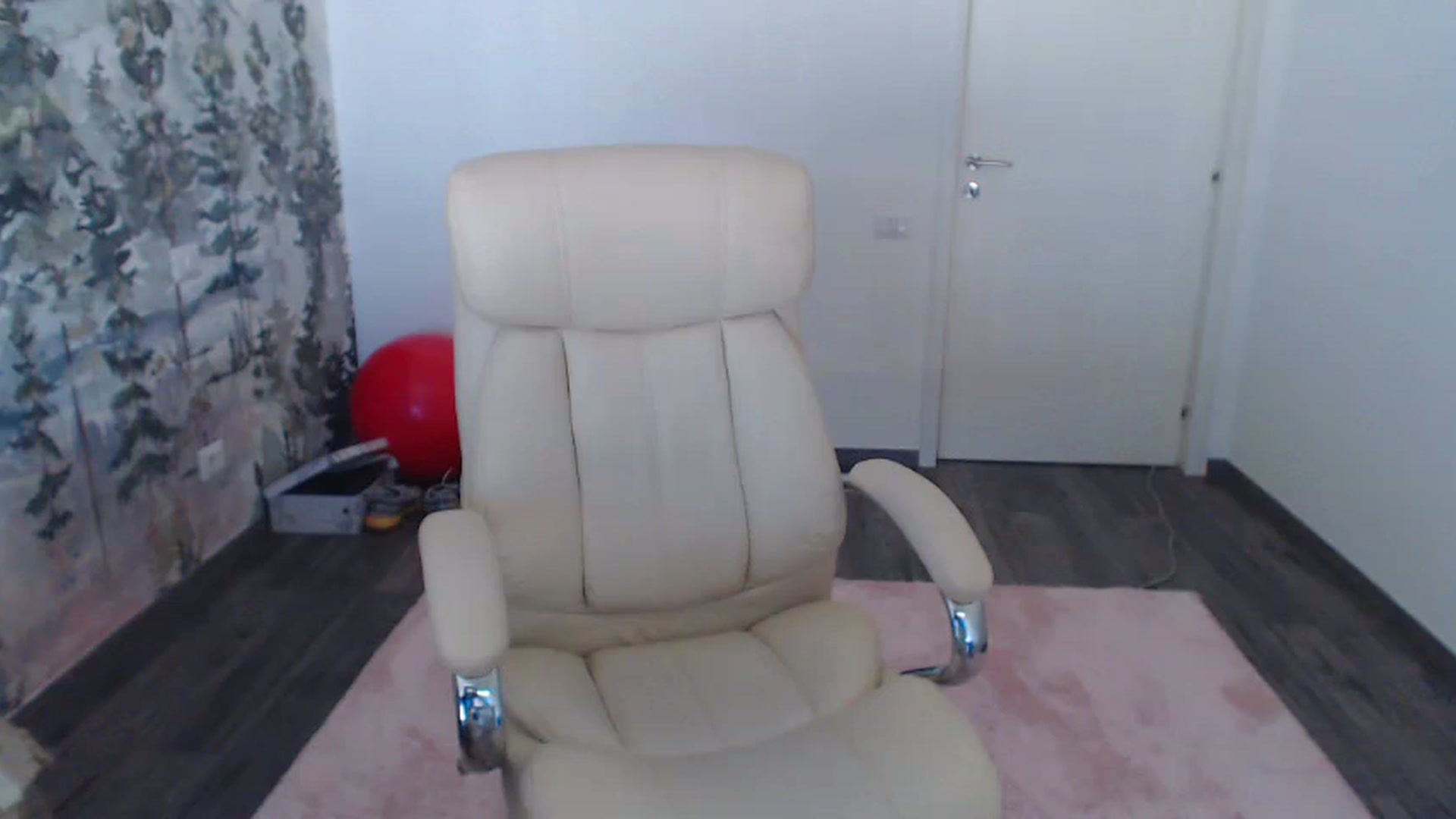 Gallery image thumbnail from NerdyDexter's myfreecams stream on, 01/21/2023, 11:24 image 1 of 20