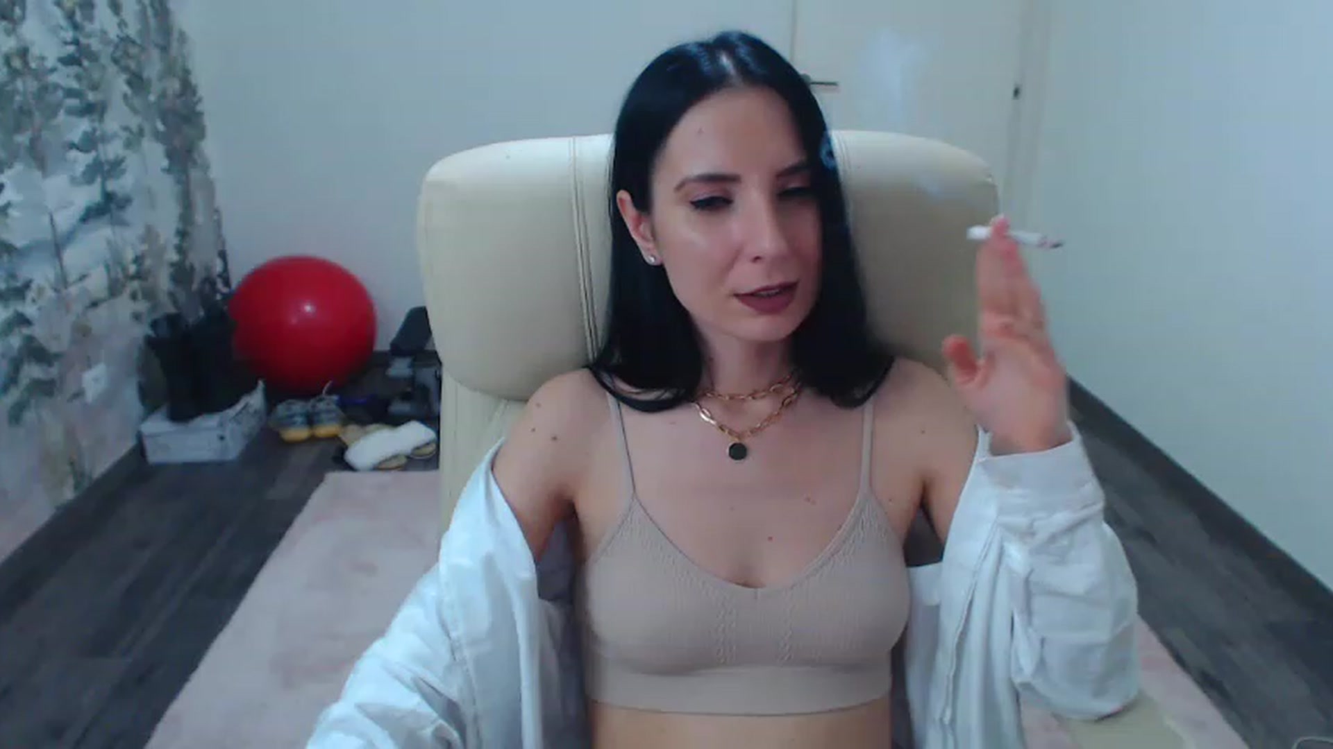 Gallery image thumbnail from NerdyDexter's myfreecams stream on, 02/02/2023, 18:45 image 6 of 20