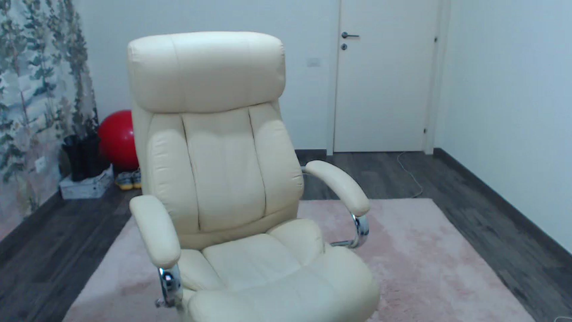 Gallery image thumbnail from NerdyDexter's myfreecams stream on, 02/02/2023, 18:45 image 2 of 20