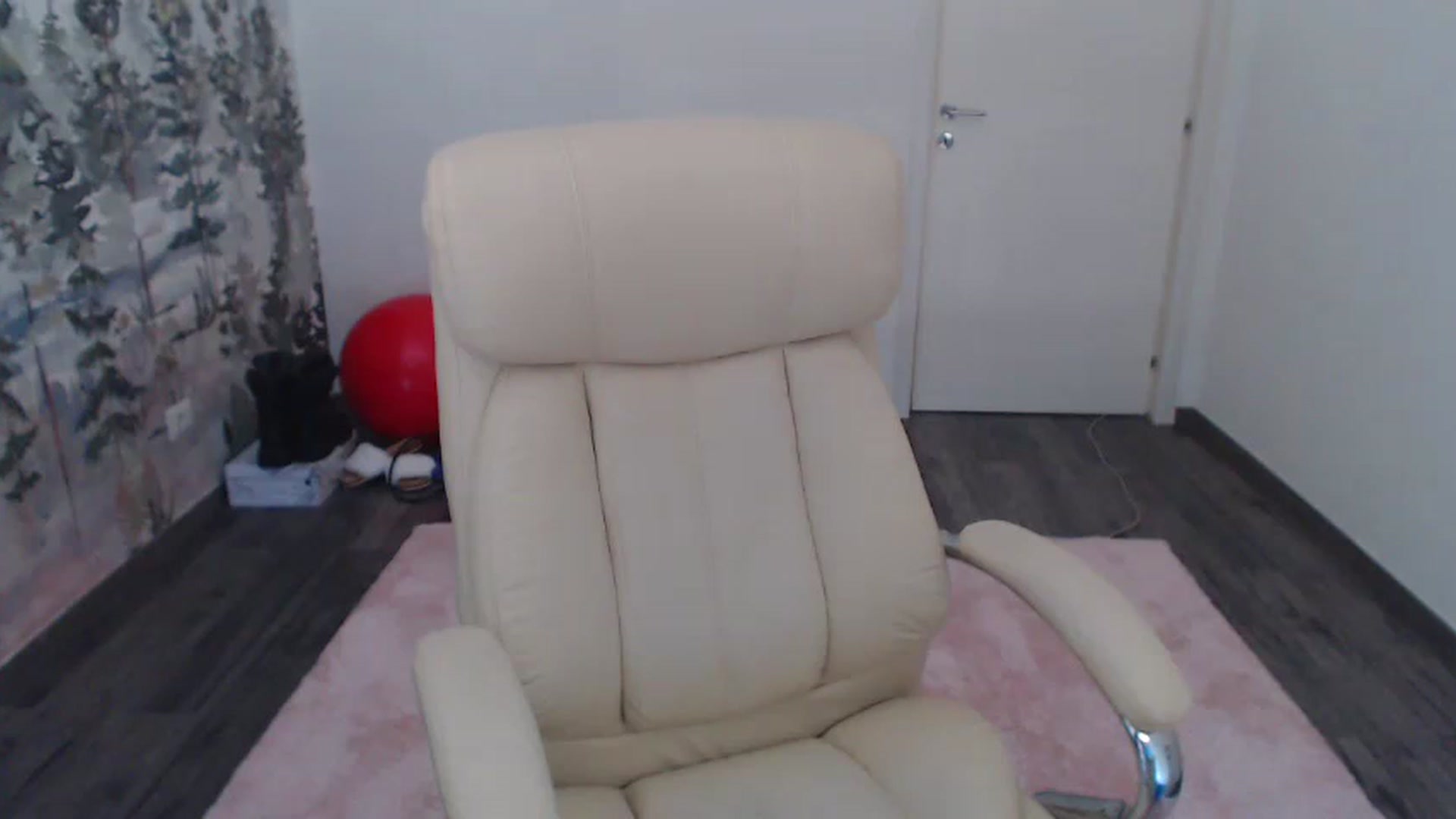 Gallery image thumbnail from NerdyDexter's myfreecams stream on, 02/11/2023, 12:06 image 19 of 20