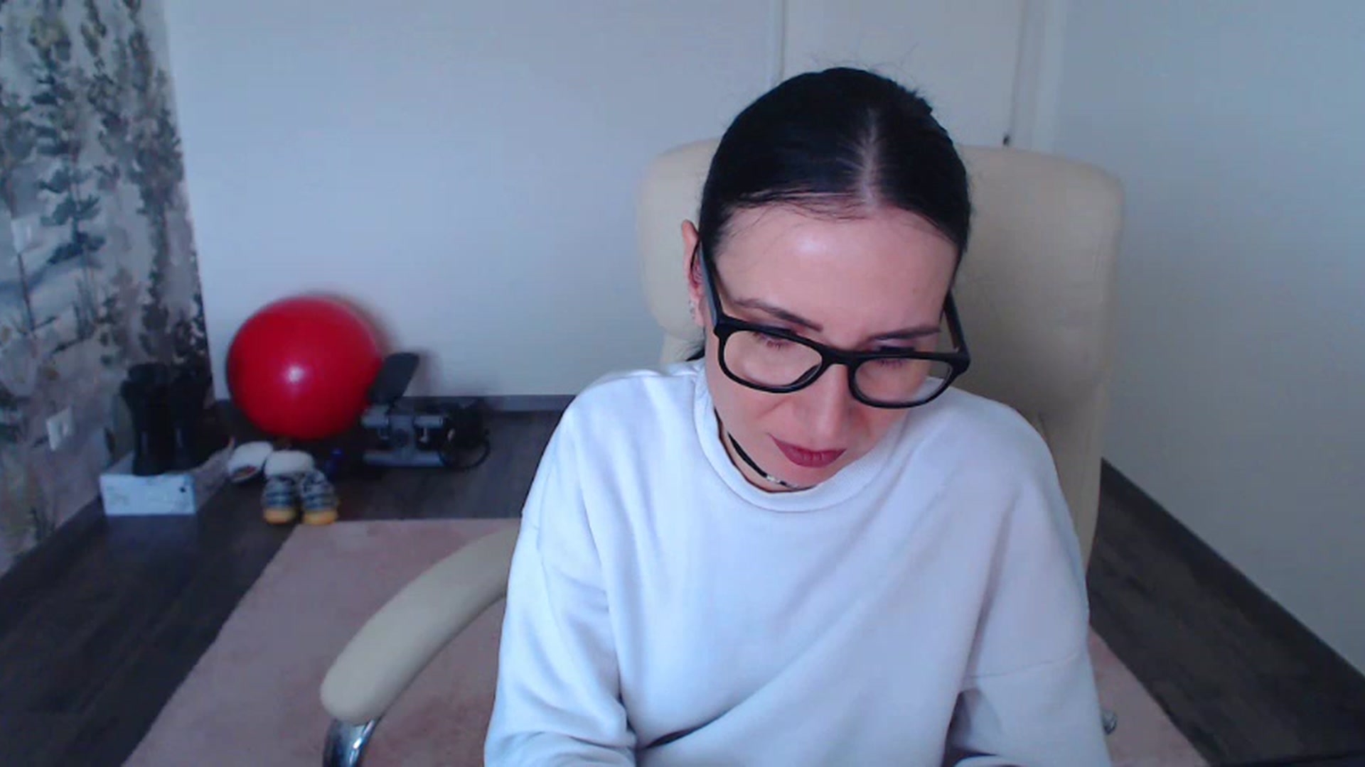 Gallery image thumbnail from NerdyDexter's myfreecams stream on, 02/25/2023, 11:31 image 12 of 20