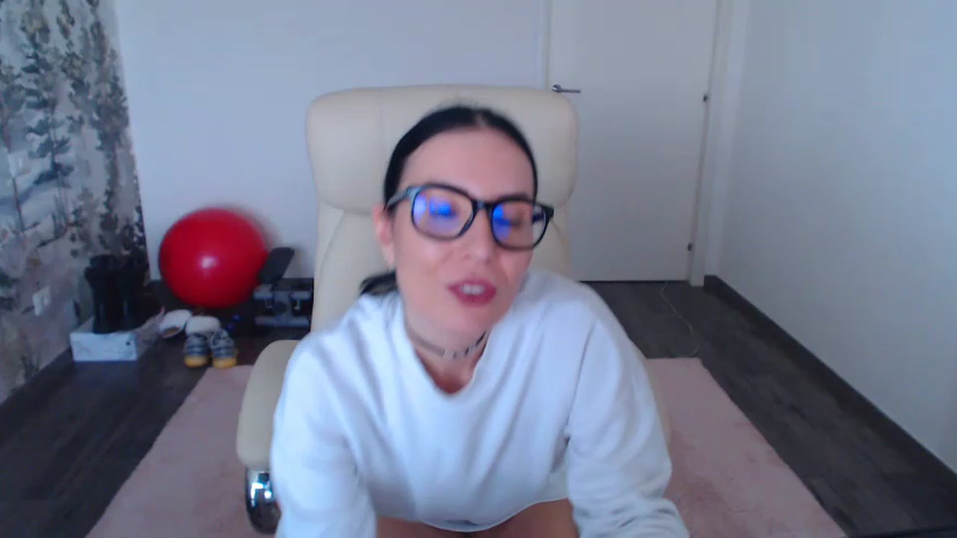 Gallery image thumbnail from NerdyDexter's myfreecams stream on, 02/25/2023, 11:31 image 18 of 20