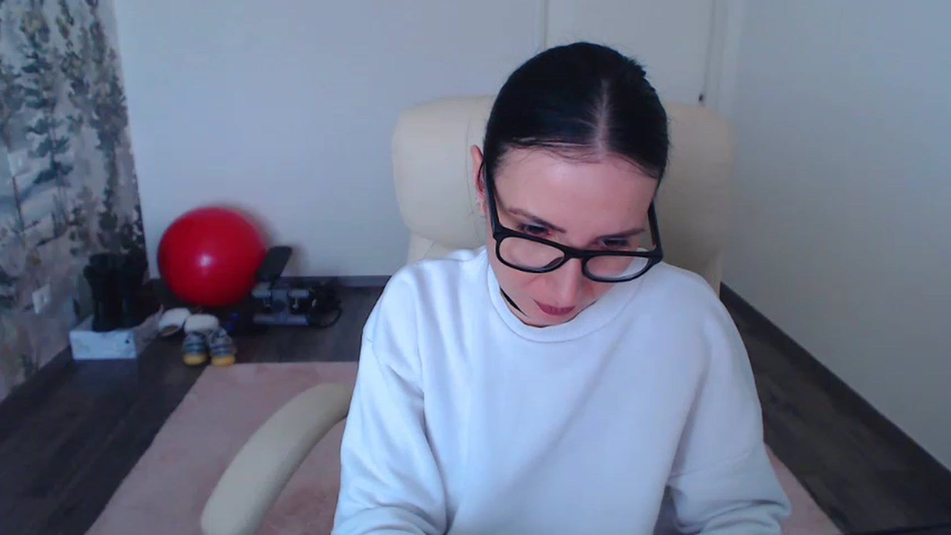 Gallery image thumbnail from NerdyDexter's myfreecams stream on, 02/25/2023, 11:31 image 6 of 20