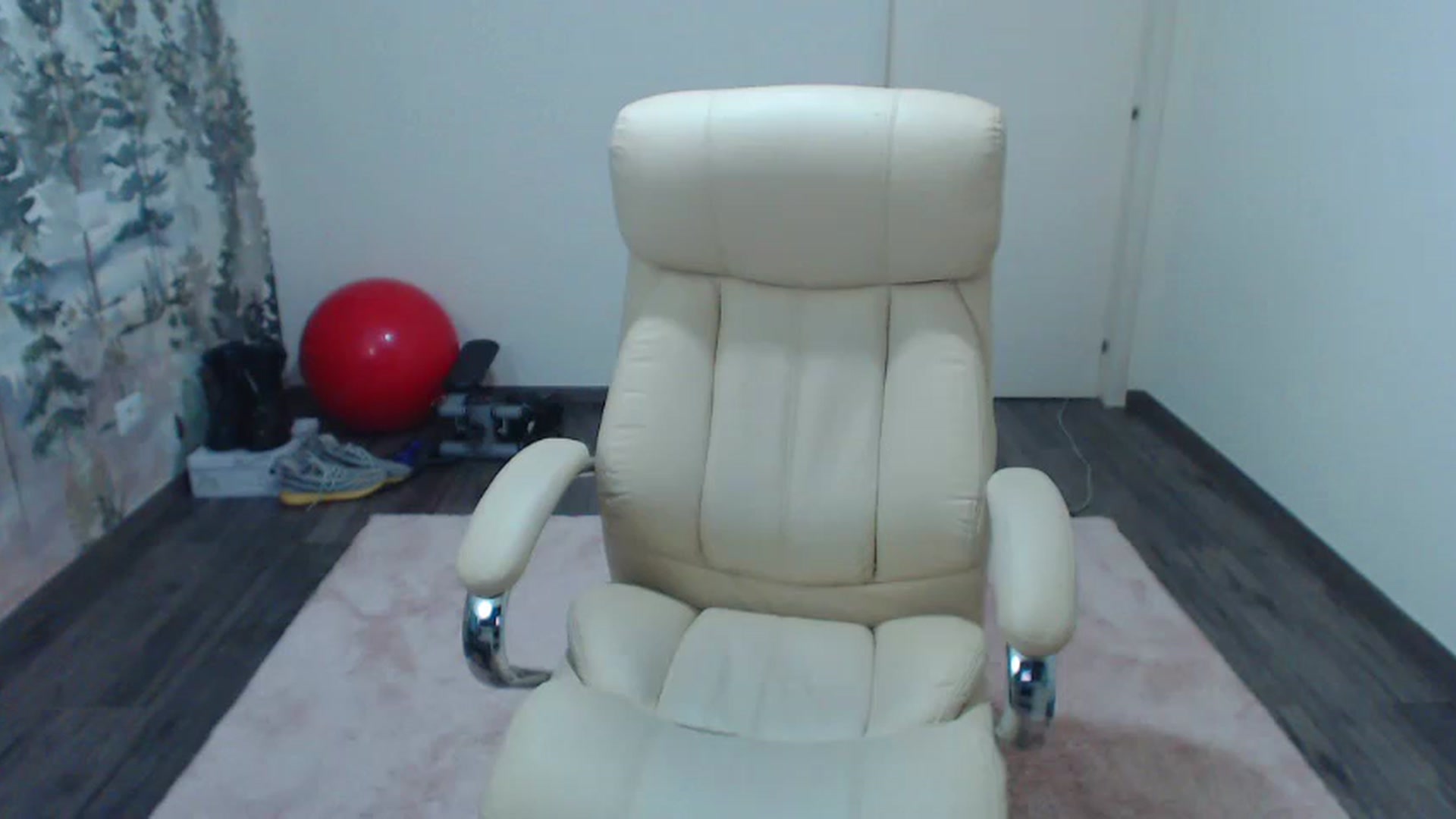 Gallery image thumbnail from NerdyDexter's myfreecams stream on, 03/26/2023, 18:47 image 3 of 20