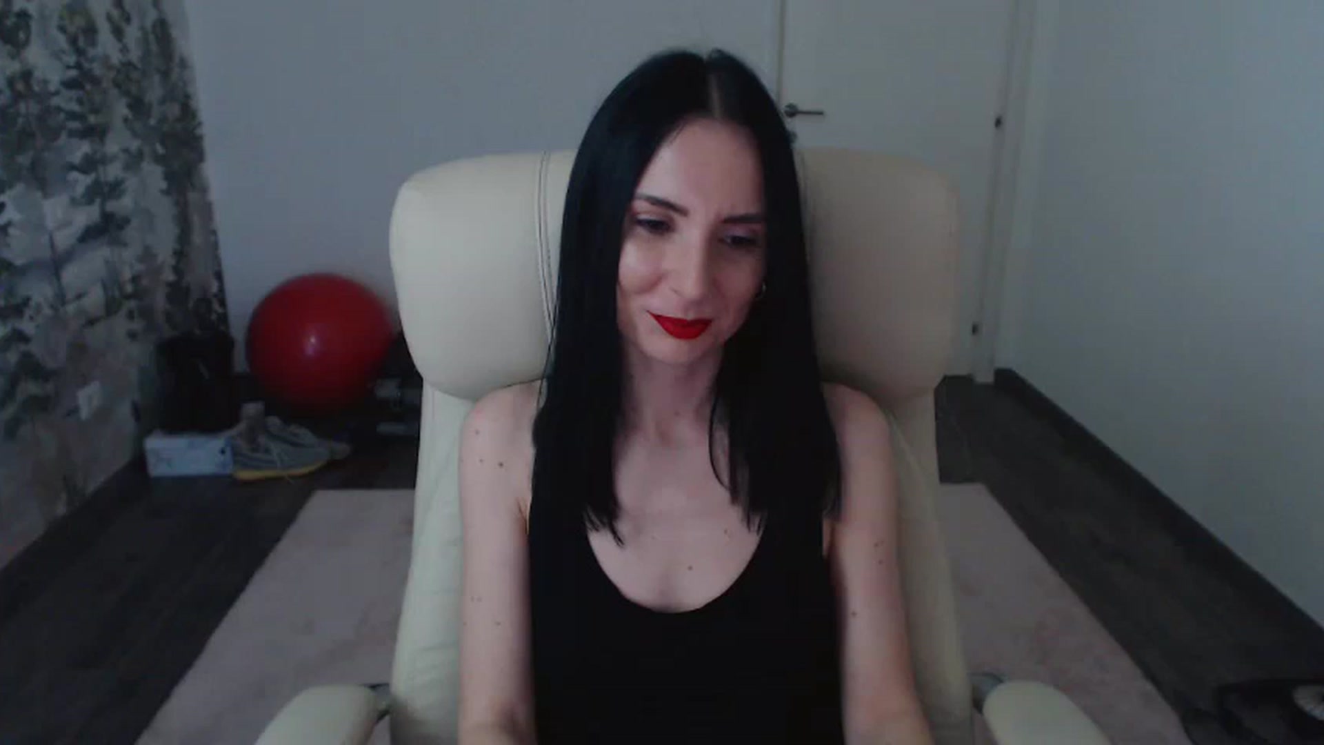 Gallery image thumbnail from NerdyDexter's myfreecams stream on, 04/01/2023, 15:11 image 14 of 20