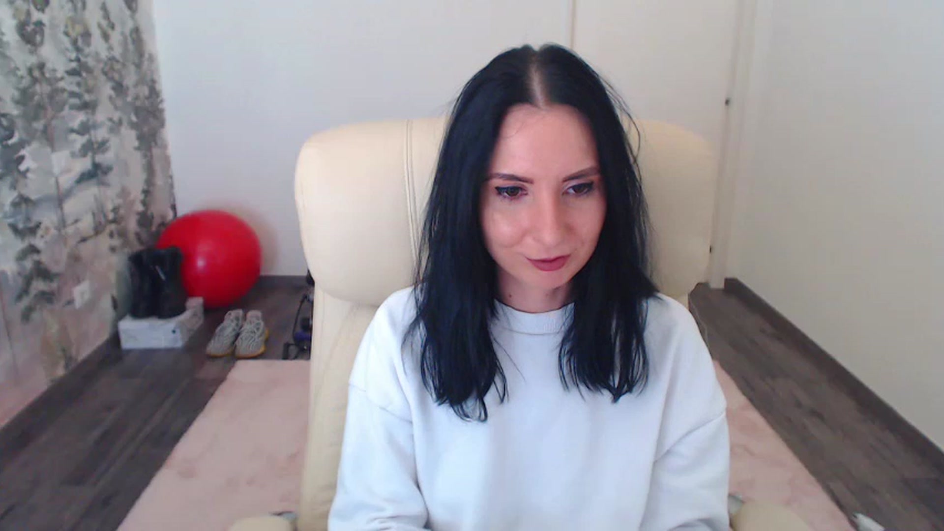 Gallery image thumbnail from NerdyDexter's myfreecams stream on, 04/08/2023, 10:52 image 12 of 20
