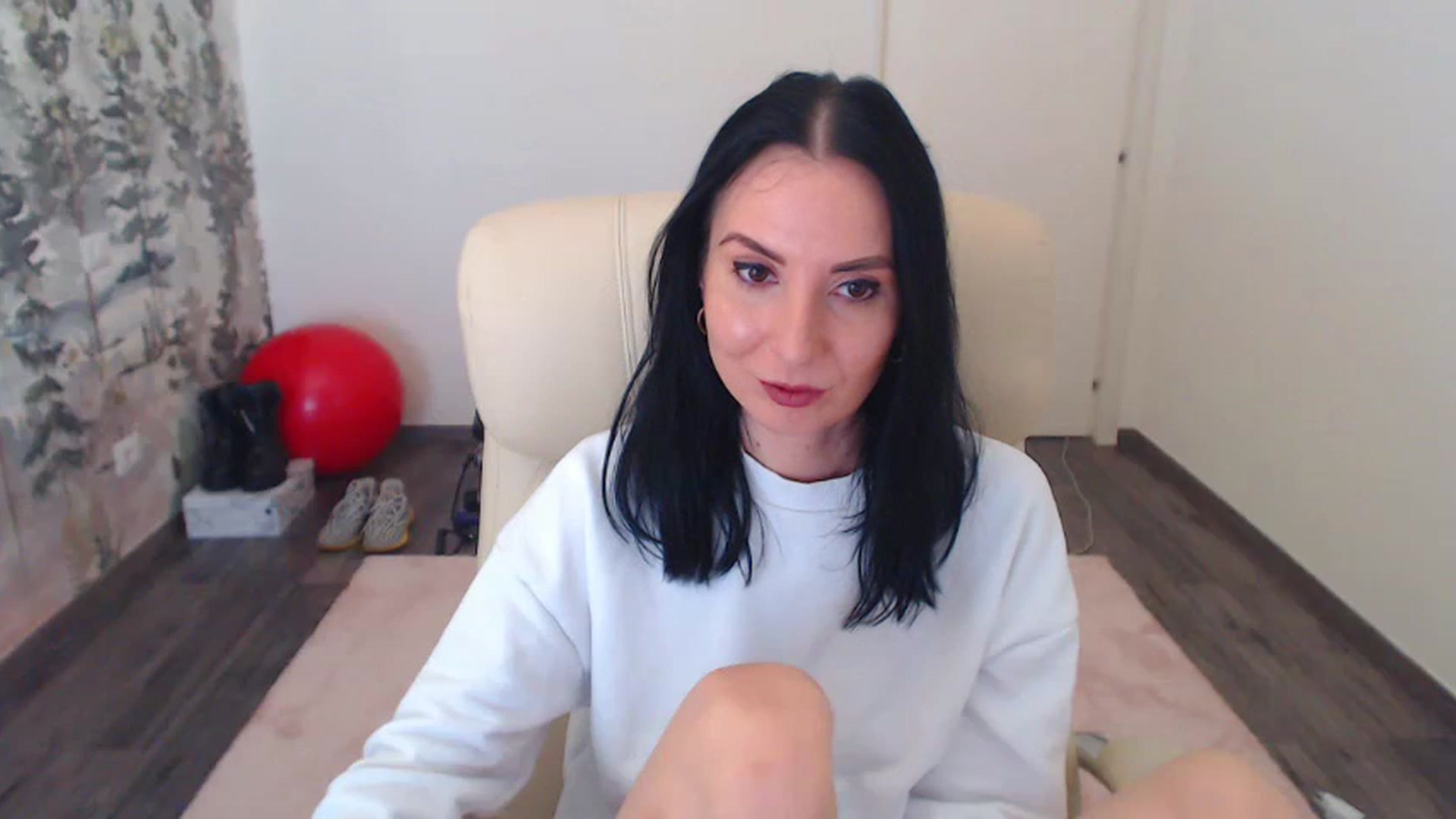 Gallery image thumbnail from NerdyDexter's myfreecams stream on, 04/08/2023, 10:52 image 14 of 20