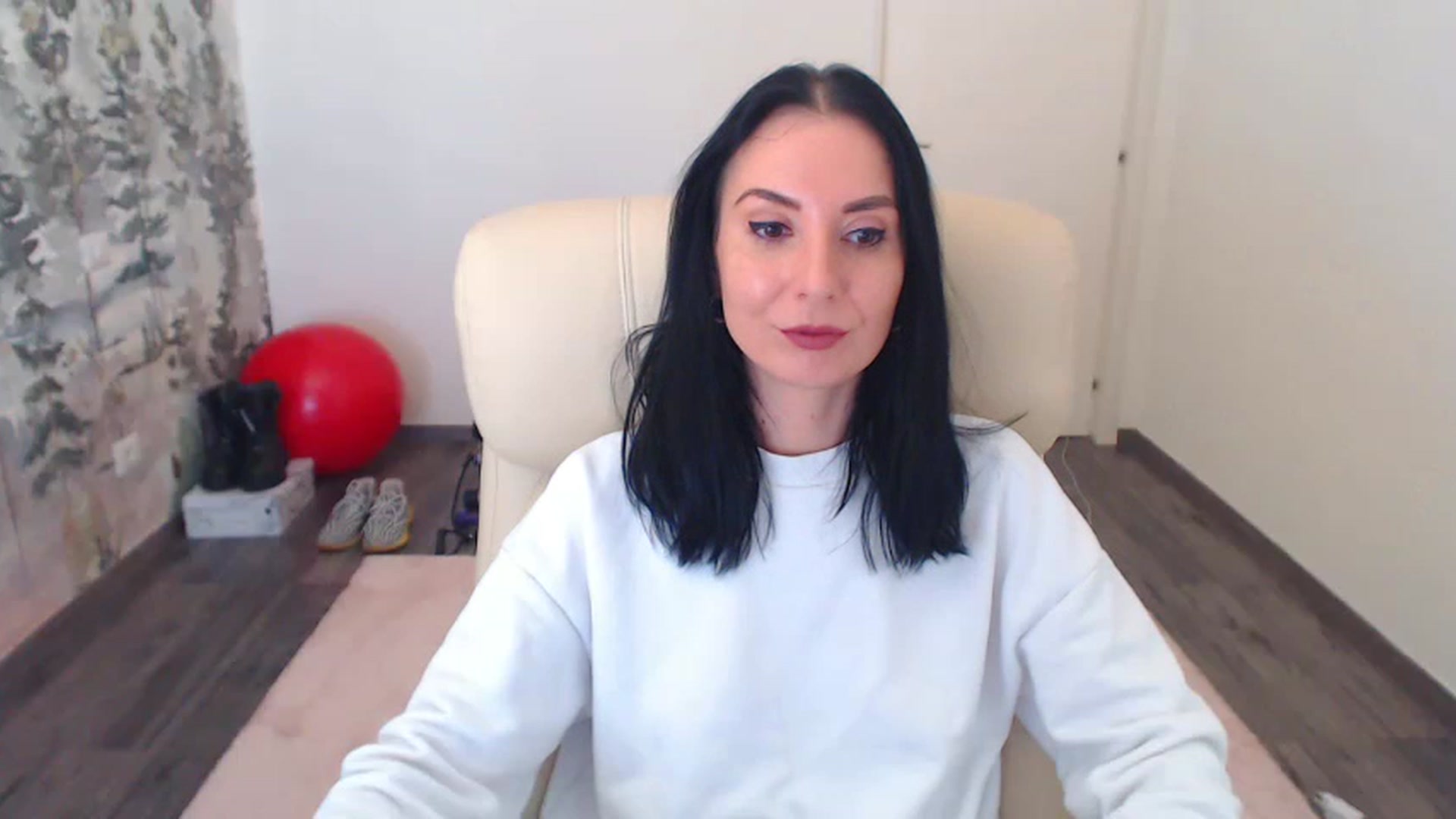 Gallery image thumbnail from NerdyDexter's myfreecams stream on, 04/08/2023, 10:52 image 5 of 20