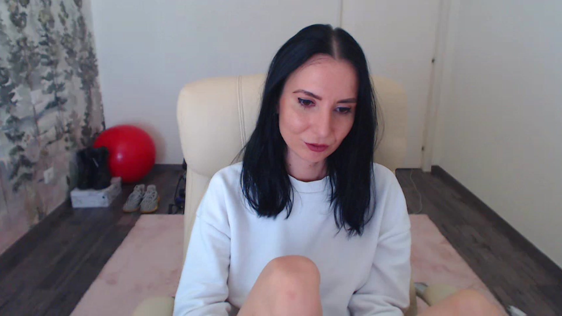 Gallery image thumbnail from NerdyDexter's myfreecams stream on, 04/08/2023, 10:52 image 15 of 20