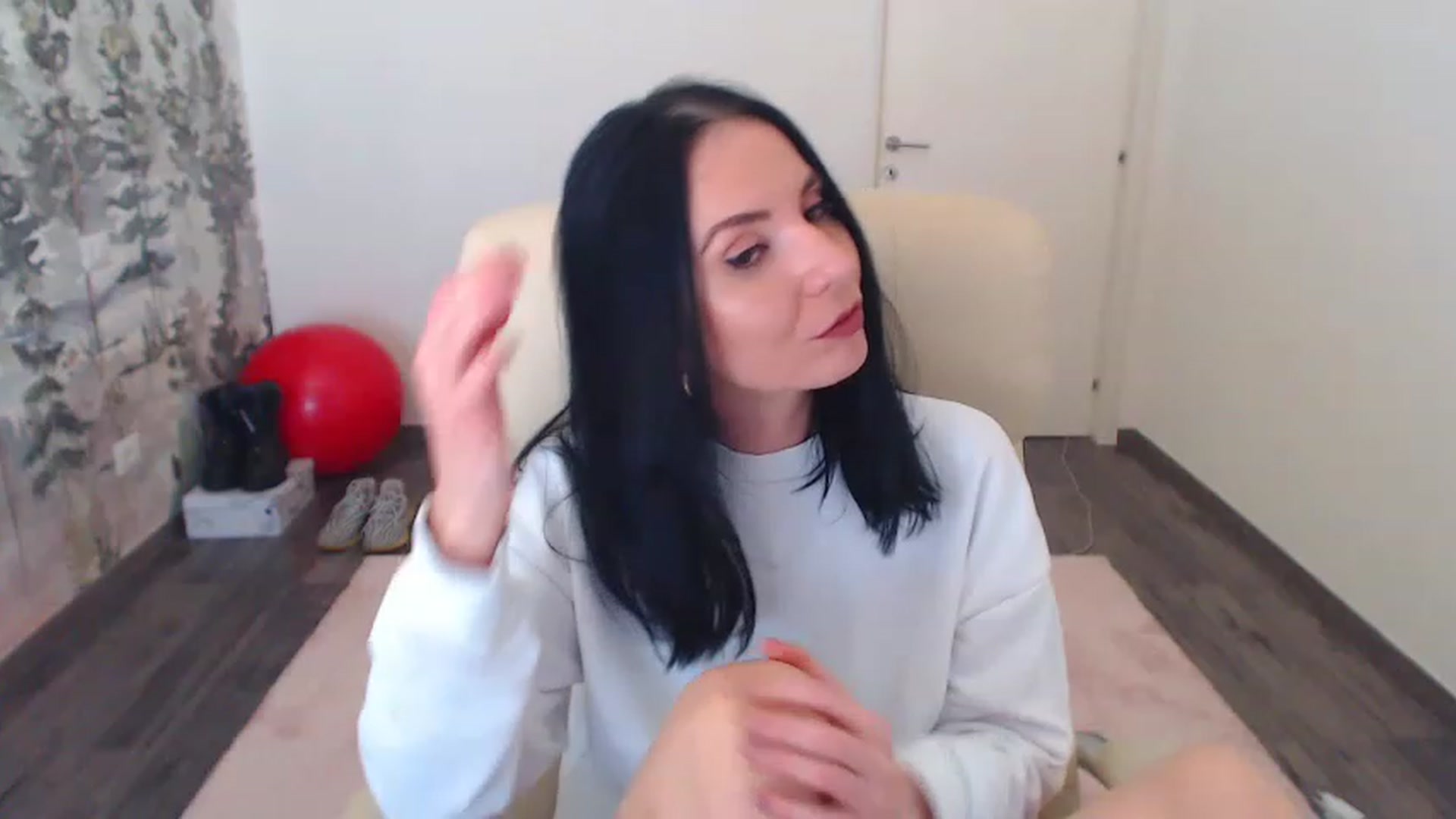 Gallery image thumbnail from NerdyDexter's myfreecams stream on, 04/08/2023, 10:52 image 13 of 20